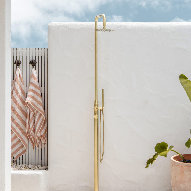 Inox 316 Freestanding outdoor shower with two way diverter